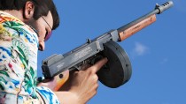 GTA5 真实化改造：Gusenberg 至 Thompson 1928 A1 换肤 MOD (经典汤普森机枪)