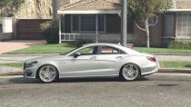【GTA5载具】2012款梅赛德斯-奔驰CLS 63 AMG W218：豪华与性能的完美结合