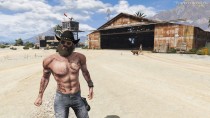 特雷弗肌肉型带伤疤身体 MOD v1.0 [Replace]