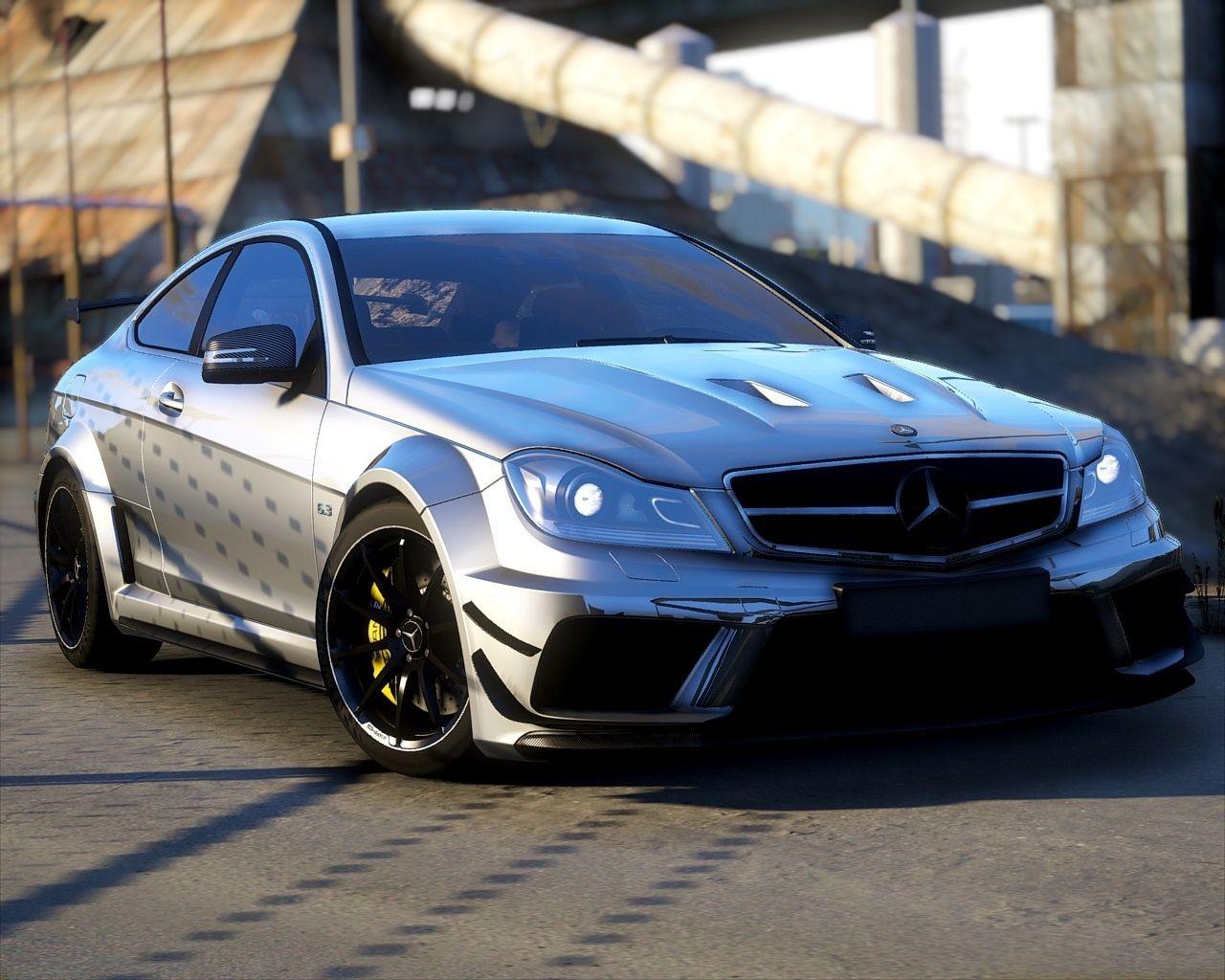 【GTA5载具】2012款梅赛德斯-奔驰C63 AMG Coupe Black Series:黑系列终极性能轿跑