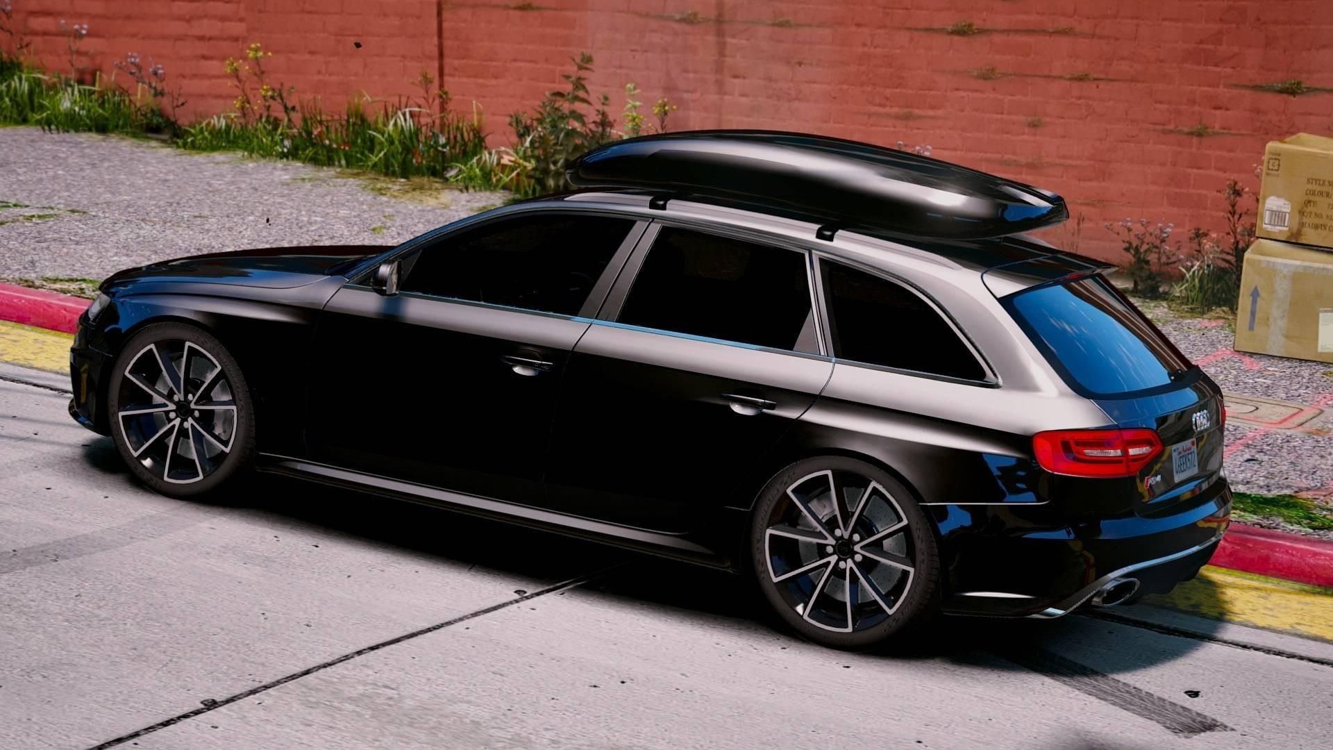 【GTA5载具】奥迪RS4 Avant 2013:性能与豪华的完美结合