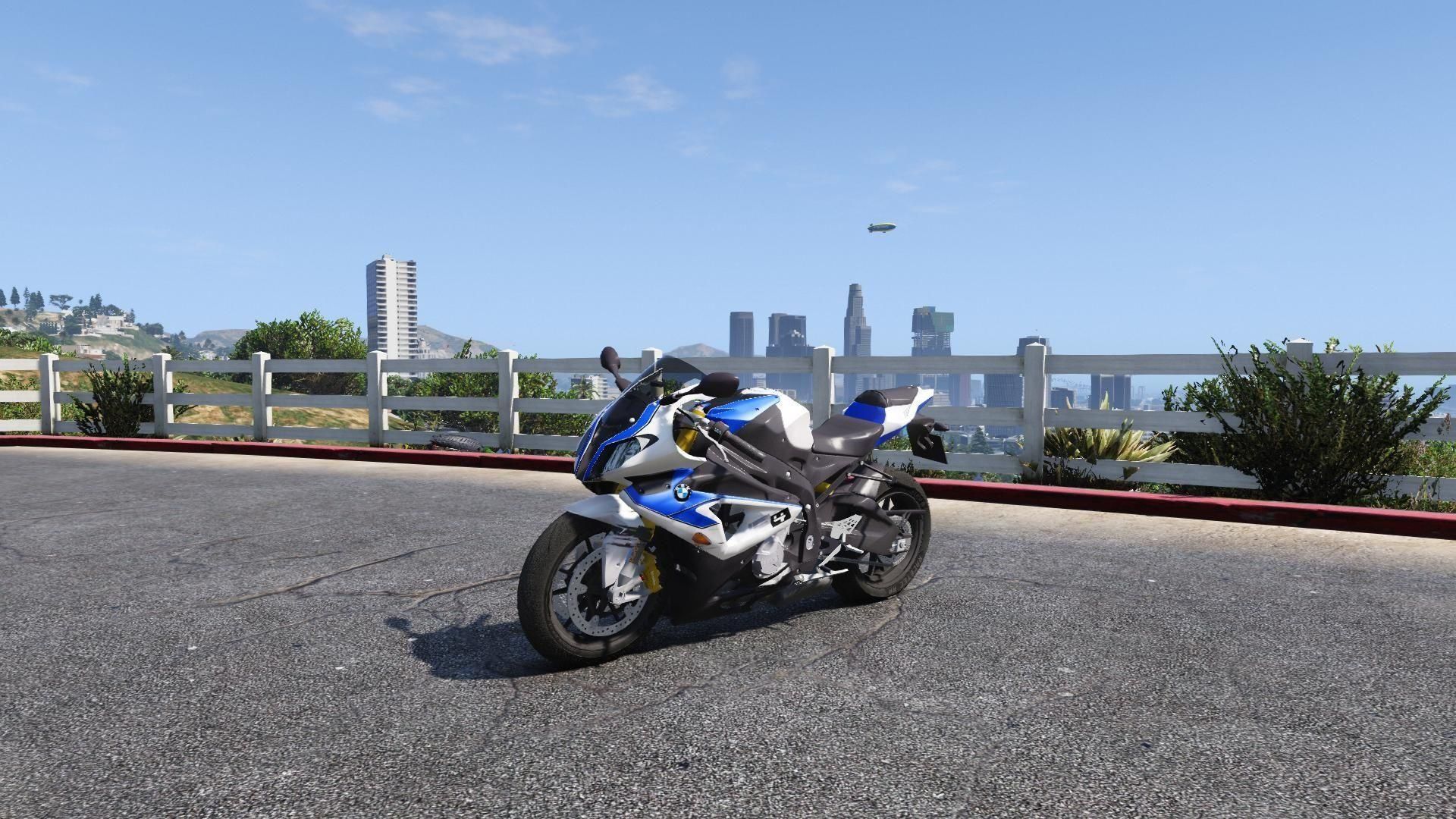 【GTA5载具】宝马 S1000 RR 2014:洛圣都最拉风的赛道猛兽,细节与性能兼备
